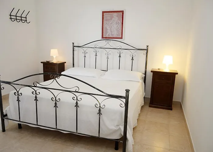 Agrimat Salento Sas Алецио